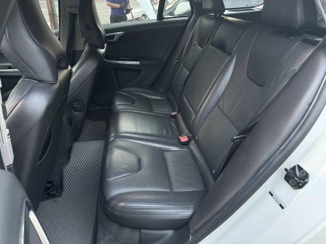 已深耕內湖20年的老店!旗艦版/全速域跟車系統/防碰撞警示/天窗/盲點偵測/車道偏移/雙電動椅/藍芽  第9張相片