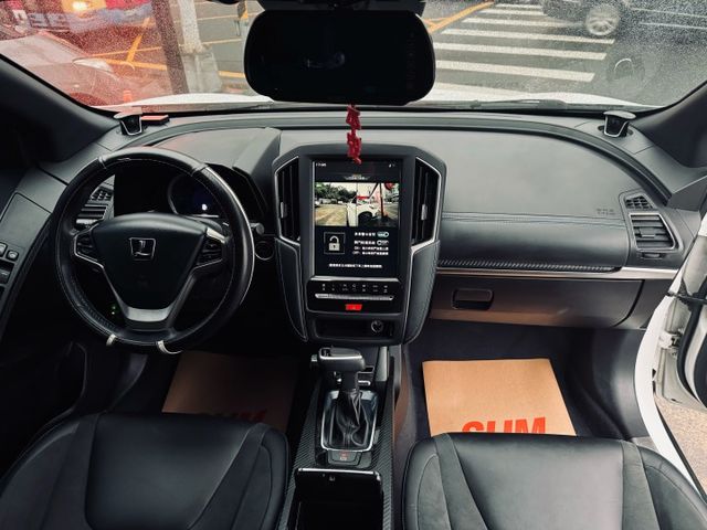 已深耕內湖21年的老店!一手車/GT藍調倍適版/原版件/僅跑3萬公里/LED頭燈/環景影像/重低音/空力套件  第10張相片