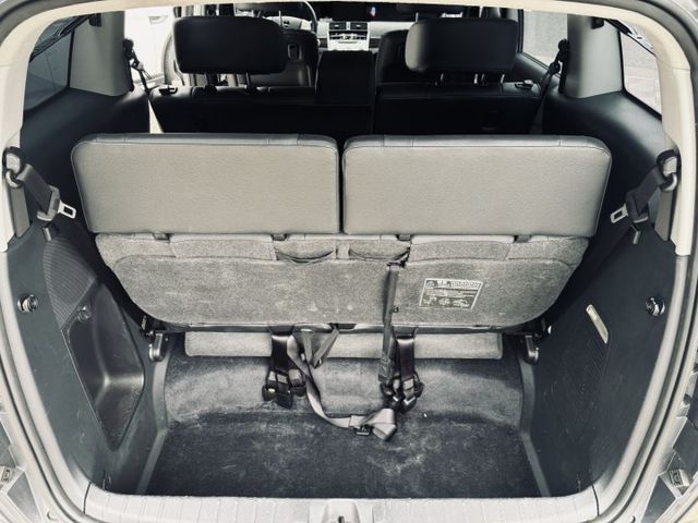已深耕內湖20年的老店!一手車/免鑰匙/原鈑件/雙側滑門/倒車影像/  第15張相片