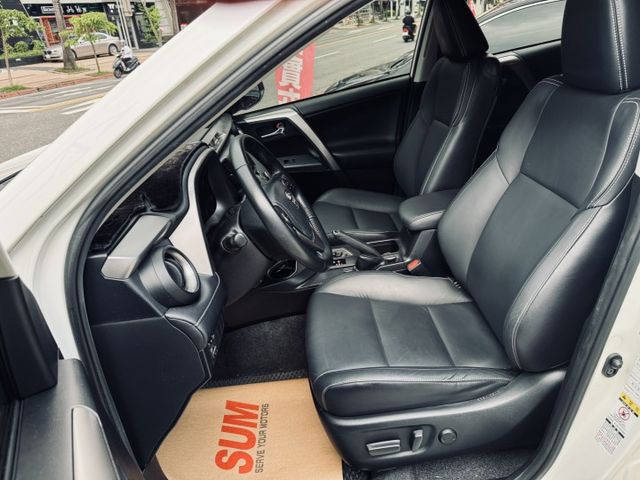 已深耕內湖21年的老店!一手車/Garmin衛星導航/Apple Carplay/原鈑件/漂亮車/家庭用車  第8張相片