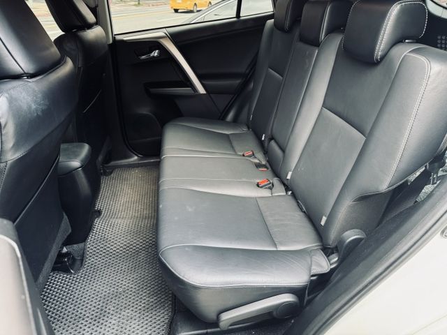 已深耕內湖21年的老店!一手車/Garmin衛星導航/Apple Carplay/原鈑件/漂亮車/家庭用車  第13張相片