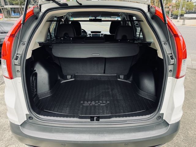 已深耕內湖21年的老店!一手車/僅跑15萬/原鈑件/後座出風口/導航/倒車影像/藍芽  第15張相片