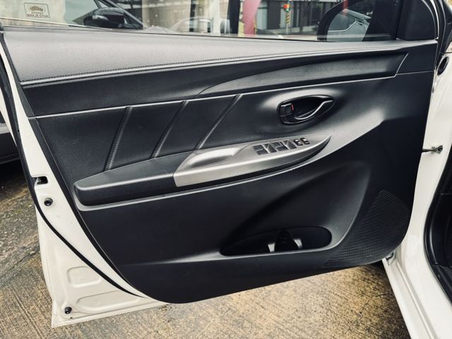 已深耕內湖21年的老店!一手車/免鑰匙Ikey/恆溫空調/安卓機/倒車影像/  第7張相片