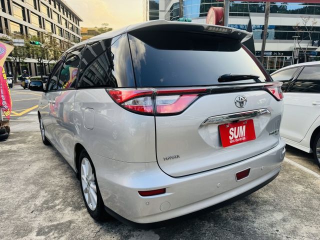 已深耕內湖21年的老店!LED光型頭燈/七速CVT/黑內裝/七人座/藍芽音樂/原廠保養/雙邊滑門/  第4張相片