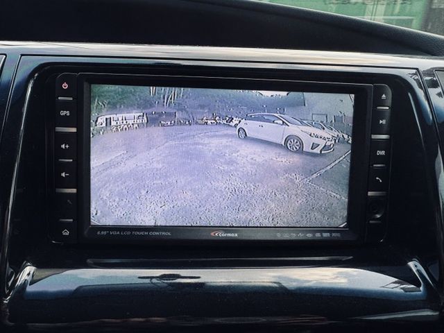 已深耕內湖21年的老店!LED光型頭燈/七速CVT/黑內裝/七人座/藍芽音樂/原廠保養/雙邊滑門/  第12張相片