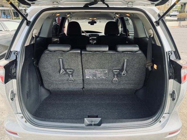 已深耕內湖21年的老店!LED光型頭燈/七速CVT/黑內裝/七人座/藍芽音樂/原廠保養/雙邊滑門/  第17張相片