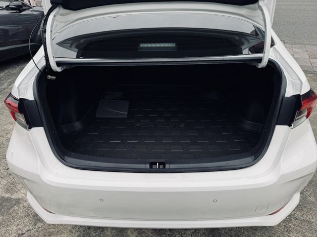 已深耕內湖21年的老店!一手車/原鈑件/僅跑2萬公里/2年保固/倒車影像/藍芽/  第12張相片