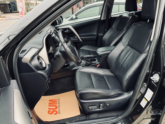 已深耕內湖21年的老店!/一手車/原鈑件/AppleCarplay/Garmin衛星導航/倒車影像/恆溫/定速/  第8張相片