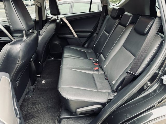 已深耕內湖21年的老店!/一手車/原鈑件/AppleCarplay/Garmin衛星導航/倒車影像/恆溫/定速/  第9張相片