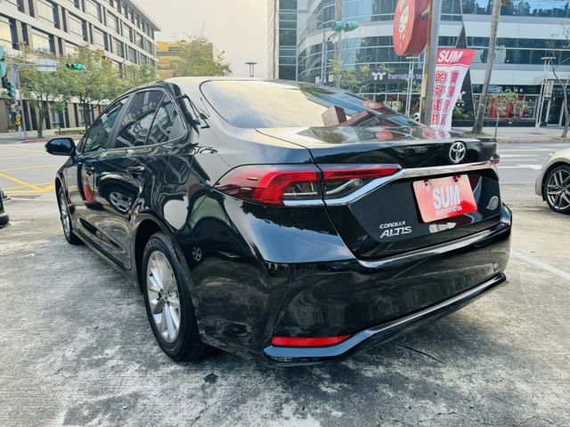 已深耕內湖21年的老店!一手車/ikey免鑰匙/AppleCarplay/倒車影像/藍芽/盲點偵測/極新/  第4張相片