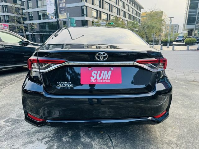 已深耕內湖21年的老店!一手車/ikey免鑰匙/AppleCarplay/倒車影像/藍芽/盲點偵測/極新/  第5張相片