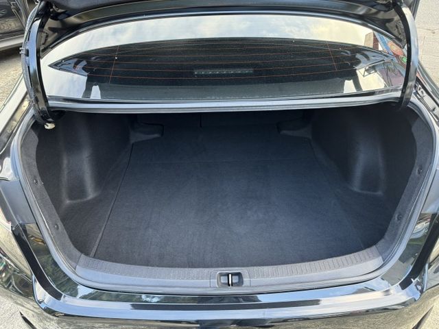 已深耕內湖21年的老店!一手車/ikey免鑰匙/AppleCarplay/倒車影像/藍芽/盲點偵測/極新/  第14張相片