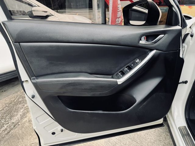 已深耕內湖21年的老店!/一手車/原鈑件/僅跑9萬公里/4條全新胎/藍芽/倒車影像/免鑰匙啟動/  第7張相片