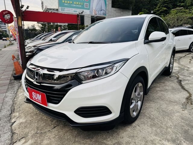 已深耕內湖21年的老店!原鈑件/安卓機/IKEY/恆溫空調/CarPlay/電子手剎車/Auto Hold  第3張相片