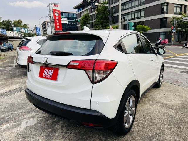 已深耕內湖21年的老店!原鈑件/安卓機/IKEY/恆溫空調/CarPlay/電子手剎車/Auto Hold  第6張相片