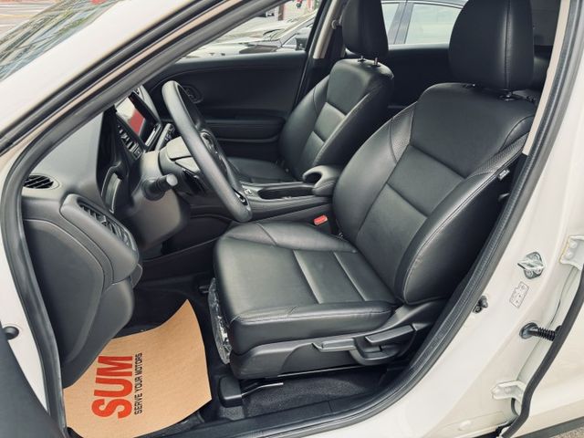 已深耕內湖21年的老店!原鈑件/安卓機/IKEY/恆溫空調/CarPlay/電子手剎車/Auto Hold  第8張相片