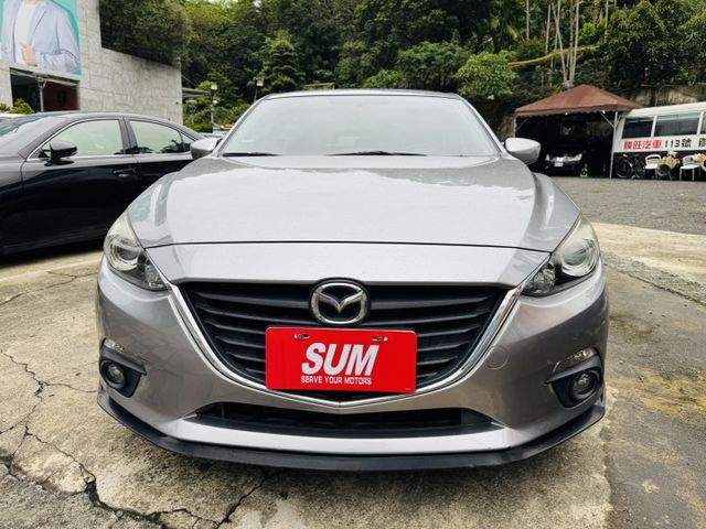 已深耕內湖21年的老店!原鈑件/5門掀背/導航/倒車影像/恆溫空調/年輕人首選  第2張相片