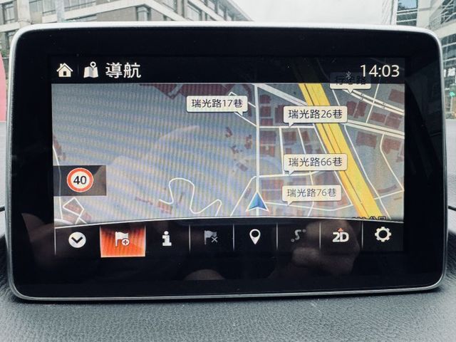 已深耕內湖21年的老店!原鈑件/5門掀背/導航/倒車影像/恆溫空調/年輕人首選  第11張相片