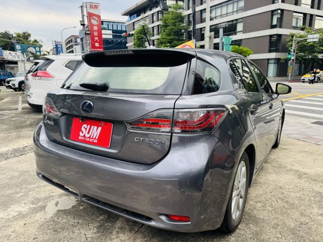 已深耕內湖21年的老店!僅跑13萬公里/雙邊電動椅/駕駛記憶座椅/加熱椅/免鑰匙I-Key/藍芽  第6張相片