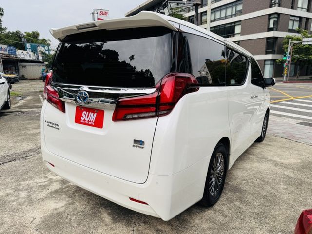 已深耕內湖21年的老店!原鈑件/無菸車/2.5油電/原廠保養原廠保固/25年新胎/豪華坐駕/  第6張相片