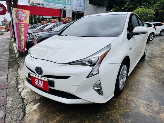 已深耕內湖22年的老店!原鈑件/一手省油神車/ACC跟車/HUD抬頭顯示器/行車紀錄器/  第3張相片