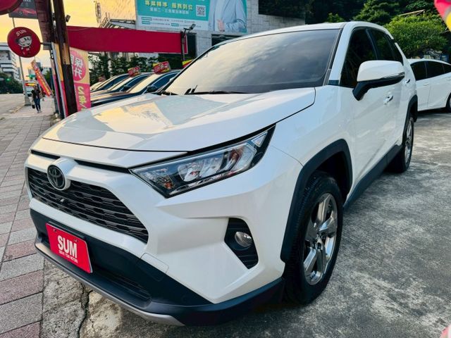 已深耕內湖22年的老店!一手車/Apple Carplay/僅跑4萬/還景影像/前雷達/抬頭顯示器/盲點偵測  第3張相片