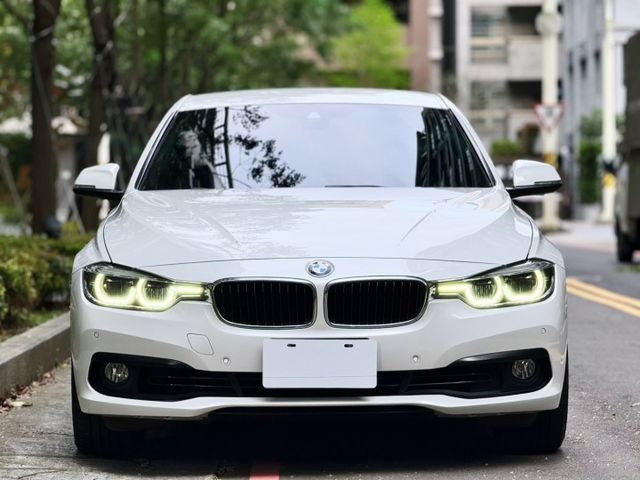 3 SERIES SEDAN F30  第4張相片