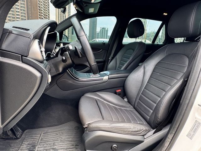 GLC-CLASS  第6張相片