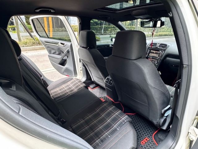GOLF VI  第7張相片