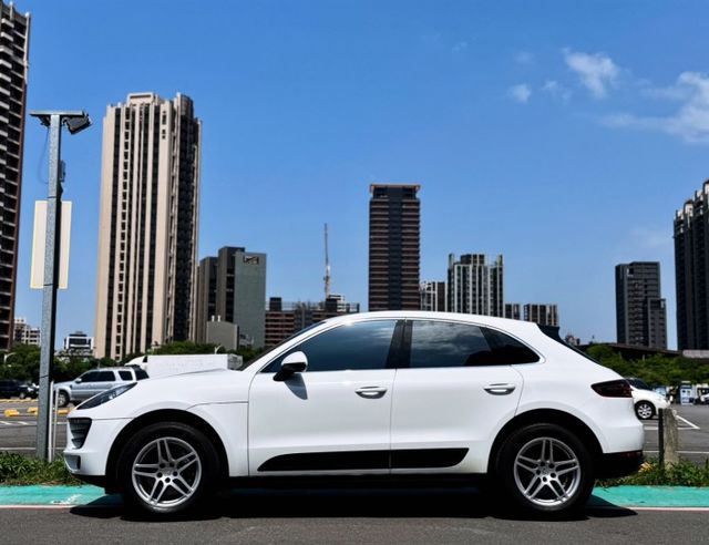 MACAN  第2張相片