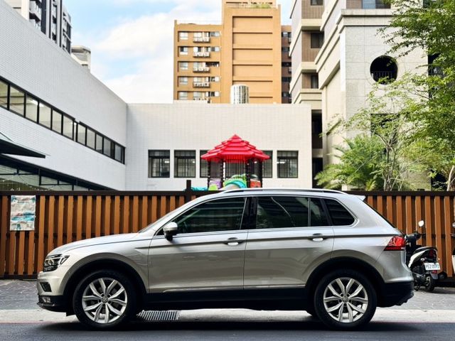 TIGUAN  第2張相片