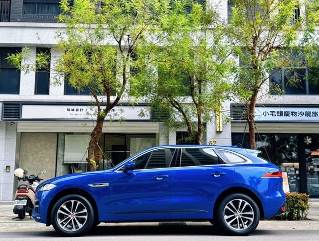 F-PACE  第2張相片