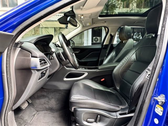 F-PACE  第6張相片