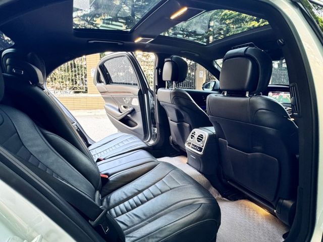 S-CLASS W222  第7張相片