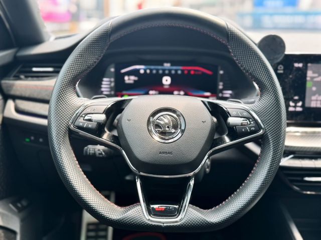 OCTAVIA COMBI  第10張相片