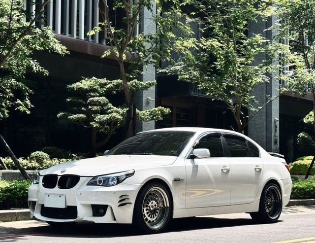 5 SERIES SEDAN E60  第1張相片
