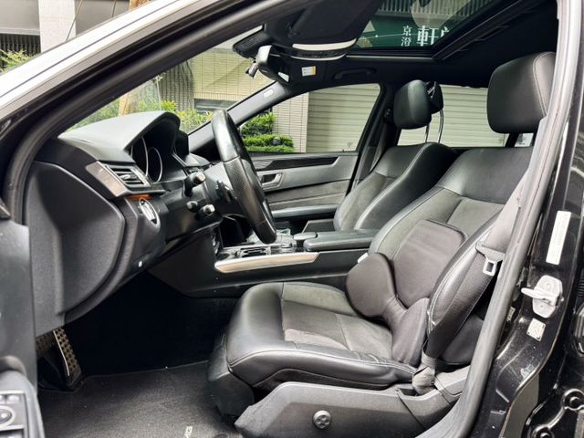 E-CLASS W212  第6張相片