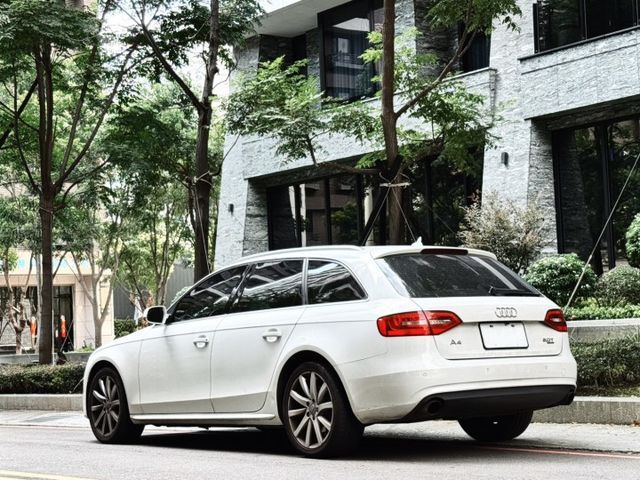A4 AVANT B8  第3張相片