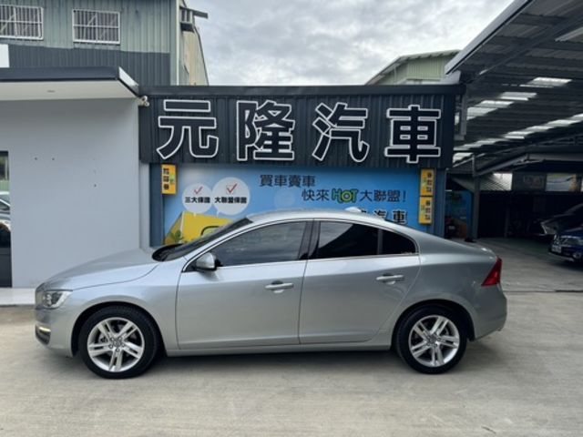 VOLVO富豪 S60  第10張相片