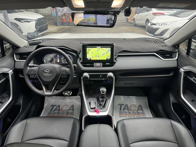 TOYOTA豐田 RAV4  第5張相片