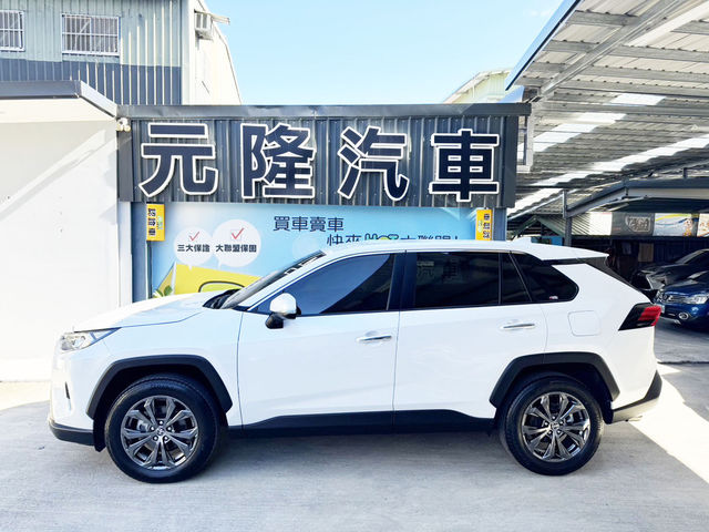 TOYOTA豐田 RAV4  第8張相片
