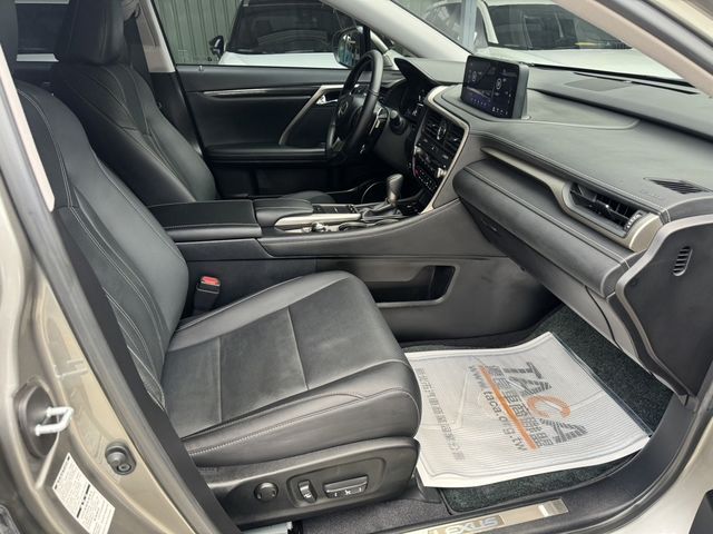 LEXUS凌志 RX450H  第13張相片