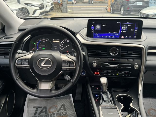 LEXUS凌志 RX450H  第15張相片