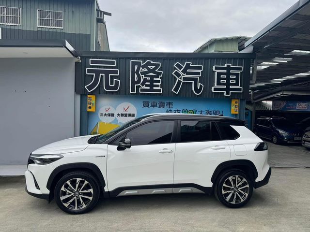 TOYOTA豐田 COROLLA CROSS HYBRID  第15張相片