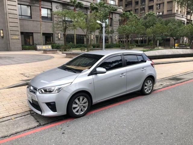 TOYOTA豐田 YARIS  第1張相片