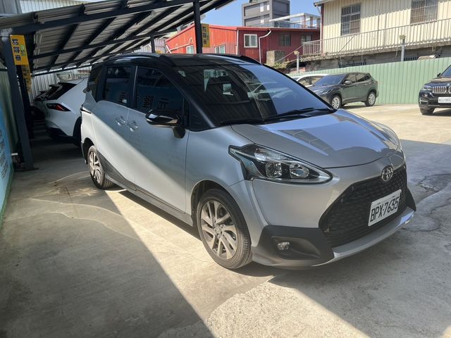 TOYOTA豐田 SIENTA  第3張相片