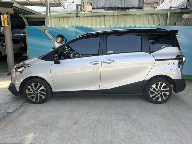 TOYOTA豐田 SIENTA  第10張相片