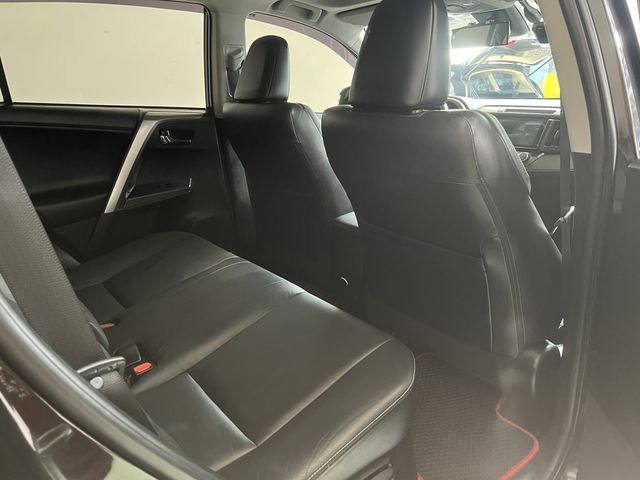 TOYOTA豐田 RAV4  第5張相片