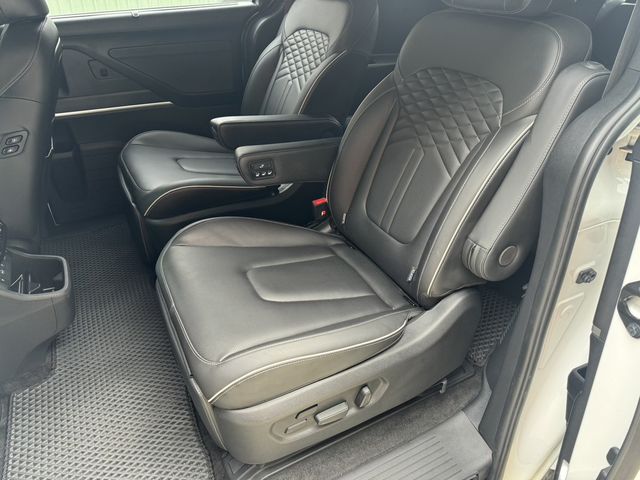 HYUNDAI現代 CUSTIN  第8張相片