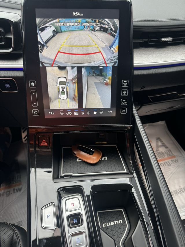 HYUNDAI現代 CUSTIN  第10張相片